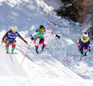 Bild von Skicross Rennfahrern